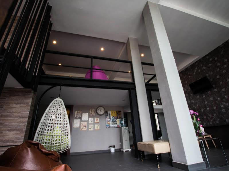 Отель Siwa House Nong Prue Экстерьер фото